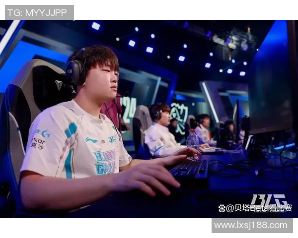 和平精英评论：BLG中路表现分析及其对战局的影响探讨