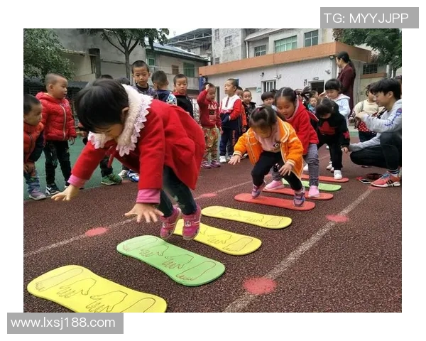 武汉滑板队的区域防守策略与滑板热点的深度解析